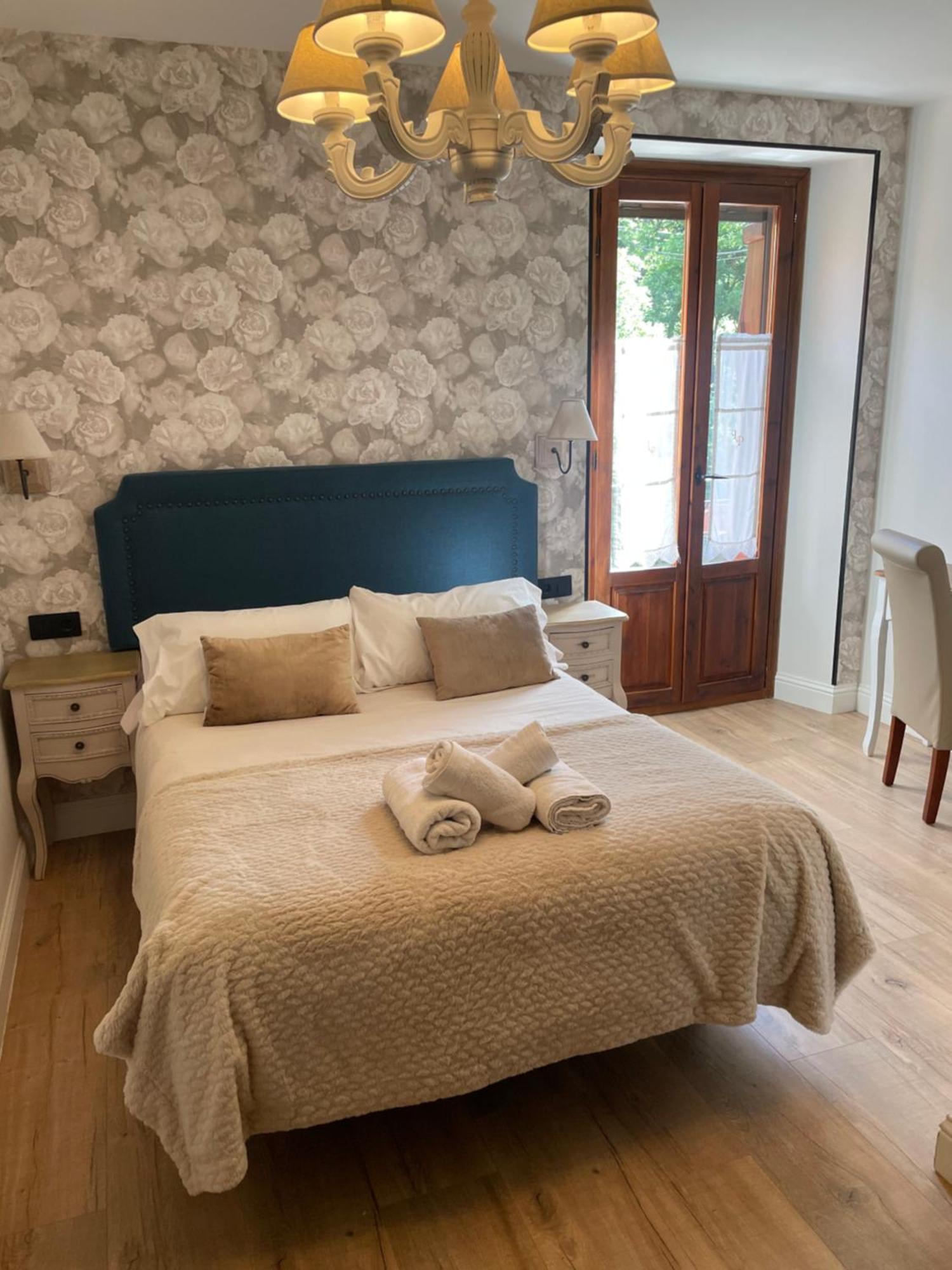 Leyendas Del Pirineo Hotel Fiscal