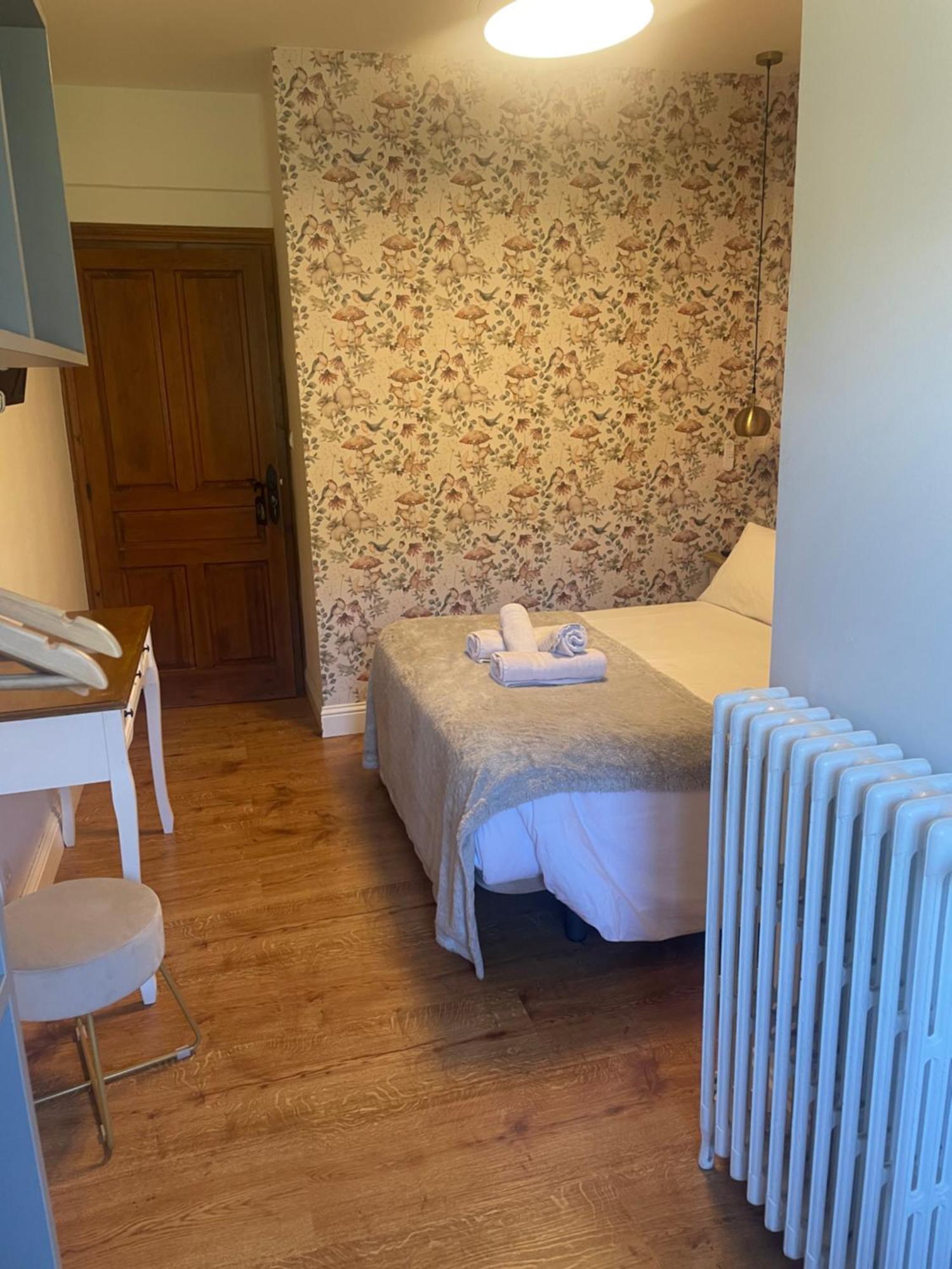 Hotel Leyendas Del Pirineo 3*